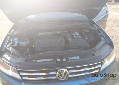 2020 Volkswagen Tiguan 2.0T Se/2.0T Se R-Line Black/2.0T Sel from USA, damaged, VIN 3VV2B7AX9LM077329